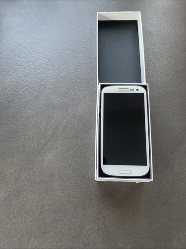 Samsung galaxy iii gt - s3,